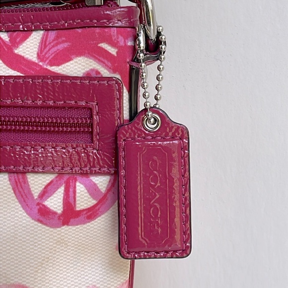 COACH Crossbody - Picture 3 of 15